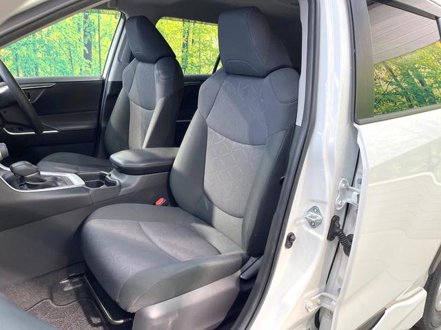 RAV4 ハイブリッドX フルエアロ 純正SDナビ バックカメラ 衝突軽減装置 レーダークルーズ 禁煙車 コーナーセンサー スマートキー LEDヘッド ルーフレール ビルトインETC 純正17インチアルミ オートハイビーム(46枚目)