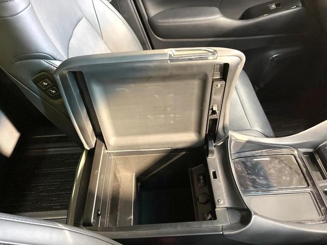 アルファード 2.5S Cパッケージ サンルーフ フルエアロ 純正9型ディスプレイ 両側電動ドア 後席モニター バックカメラ 衝突軽減装置 レーダークルーズ 禁煙車 電動リアゲート 前席シートエアコン 前後席パワーシート ドラレコ(71枚目)