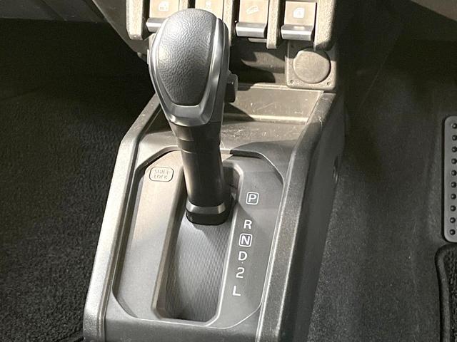 ジムニー ＸＣ　純正ＳＤナビ　バックカメラ　衝突被害軽減システム　禁煙車　ドラレコ　スマートキー　ＬＥＤヘッド　ビルトインＥＴＣ　クルコン　純正１６インチアルミ　オートハイビーム　車線逸脱警報（21枚目）