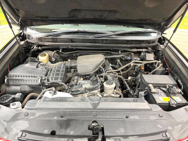 ランドクルーザープラド ＴＸ　４ＷＤ　サンルーフ　エアロ　純正ＳＤナビ　バックカメラ　禁煙車　スマートキー　ルーフレール　ビルトインＥＴＣ　クルコン　純正１７インチアルミ　オートライト　デュアルエアコン　ＣＤ　地デジ（18枚目）