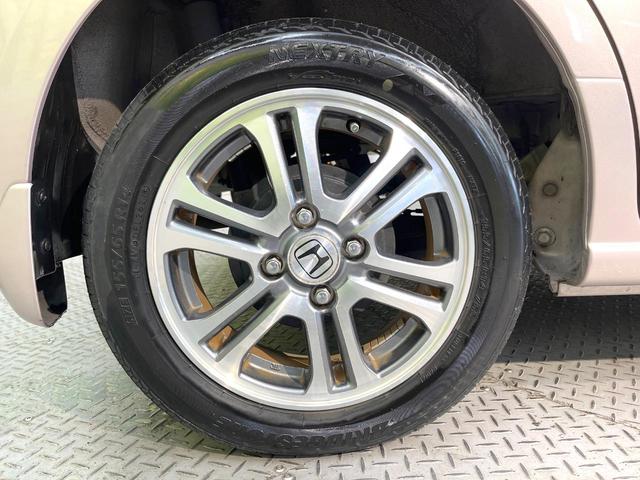 Ｎ－ＢＯＸ Ｇ・Ｌパッケージ　両側電動ドア　禁煙車　スマートキー＆プッシュスタート　純正１４インチアルミ　オートエアコン　ＣＤ　電動格納ミラー　ウィンカーミラー　ヘッドライトレベライザー　パワーウィンドウ　アームレスト（29枚目）