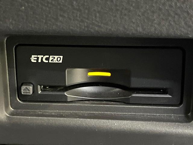 セレナ ｅ－パワー　ハイウェイスターＶ　両側電動ドア　後席モニター　純正１２．３インチナビ　プロパイロット　全周囲カメラ　衝突被害軽減システム　レーダークルーズ　禁煙車　レザーシート　ドラレコ　コーナーセンサー　スマートキー　ＬＥＤヘッド（31枚目）