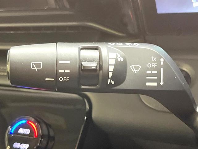 セレナ ｅ－パワー　ハイウェイスターＶ　両側電動ドア　後席モニター　純正１２．３インチナビ　プロパイロット　全周囲カメラ　衝突被害軽減システム　レーダークルーズ　禁煙車　レザーシート　ドラレコ　コーナーセンサー　スマートキー　ＬＥＤヘッド（38枚目）