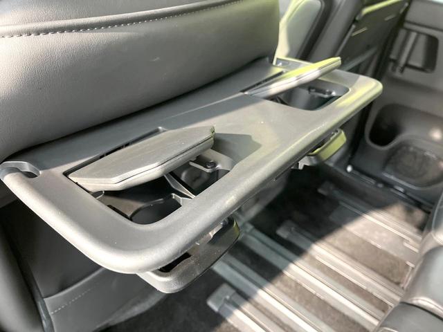 セレナ ｅ－パワー　ハイウェイスターＶ　両側電動ドア　後席モニター　純正１２．３インチナビ　プロパイロット　全周囲カメラ　衝突被害軽減システム　レーダークルーズ　禁煙車　レザーシート　ドラレコ　コーナーセンサー　スマートキー　ＬＥＤヘッド（49枚目）