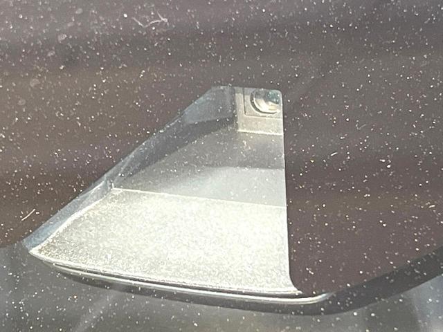 エクストレイル ２０ＸｔブラックエクストリーマＸエマジェンシブレキＰ　純正メモリーナビ　全周囲カメラ　禁煙車　電動リアゲート　ドラレコ　スマートキー　ＬＥＤヘッド　ビルトインＥＴＣ　クルコン　純正１７インチアルミ　オートライト　デュアルエアコン　Ｂｌｕｅｔｏｏｔｈ（4枚目）