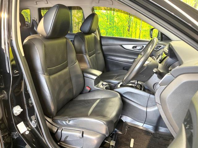 エクストレイル ２０ＸｔブラックエクストリーマＸエマジェンシブレキＰ　純正メモリーナビ　全周囲カメラ　禁煙車　電動リアゲート　ドラレコ　スマートキー　ＬＥＤヘッド　ビルトインＥＴＣ　クルコン　純正１７インチアルミ　オートライト　デュアルエアコン　Ｂｌｕｅｔｏｏｔｈ（8枚目）