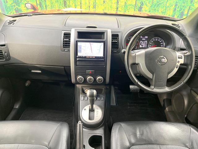 エクストレイル ２０Ｘｔｔ　純正ＳＤナビ　バックカメラ　禁煙車　防水シート　全席シートヒーター　ＨＩＤヘッド　ビルトインＥＴＣ　クルコン　純正１８インチアルミ　オートライト　オートエアコン　Ｂｌｕｅｔｏｏｔｈ　フルセグ（2枚目）