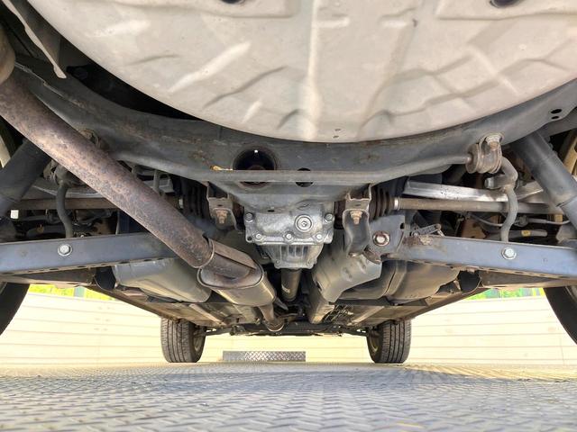 エクストレイル ２０Ｘｔｔ　純正ＳＤナビ　バックカメラ　禁煙車　防水シート　全席シートヒーター　ＨＩＤヘッド　ビルトインＥＴＣ　クルコン　純正１８インチアルミ　オートライト　オートエアコン　Ｂｌｕｅｔｏｏｔｈ　フルセグ（19枚目）