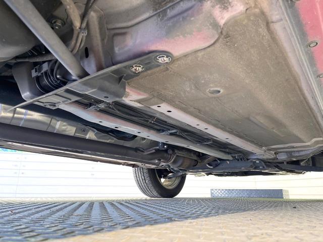 エクストレイル ２０Ｘｔｔ　純正ＳＤナビ　バックカメラ　禁煙車　防水シート　全席シートヒーター　ＨＩＤヘッド　ビルトインＥＴＣ　クルコン　純正１８インチアルミ　オートライト　オートエアコン　Ｂｌｕｅｔｏｏｔｈ　フルセグ（22枚目）