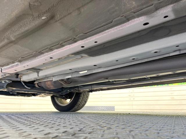 エクストレイル ２０Ｘｔｔ　純正ＳＤナビ　バックカメラ　禁煙車　防水シート　全席シートヒーター　ＨＩＤヘッド　ビルトインＥＴＣ　クルコン　純正１８インチアルミ　オートライト　オートエアコン　Ｂｌｕｅｔｏｏｔｈ　フルセグ（23枚目）