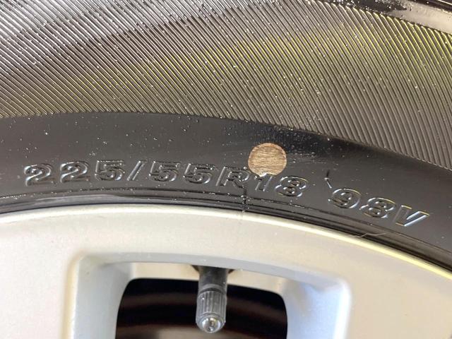 エクストレイル ２０Ｘｔｔ　純正ＳＤナビ　バックカメラ　禁煙車　防水シート　全席シートヒーター　ＨＩＤヘッド　ビルトインＥＴＣ　クルコン　純正１８インチアルミ　オートライト　オートエアコン　Ｂｌｕｅｔｏｏｔｈ　フルセグ（30枚目）