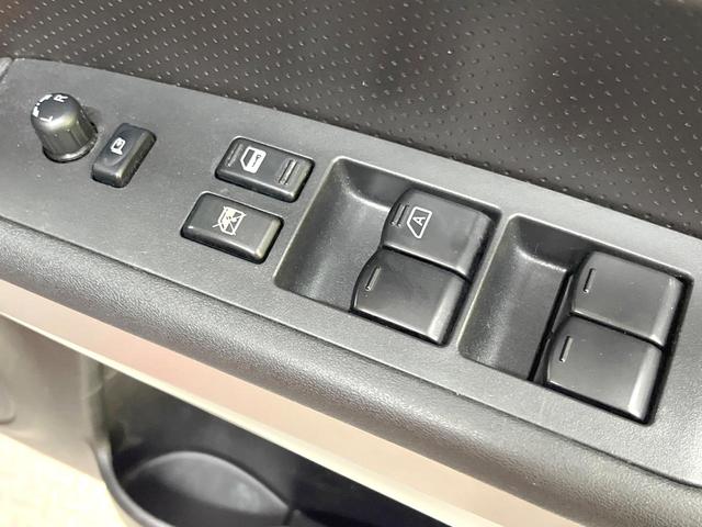 エクストレイル ２０Ｘｔｔ　純正ＳＤナビ　バックカメラ　禁煙車　防水シート　全席シートヒーター　ＨＩＤヘッド　ビルトインＥＴＣ　クルコン　純正１８インチアルミ　オートライト　オートエアコン　Ｂｌｕｅｔｏｏｔｈ　フルセグ（40枚目）