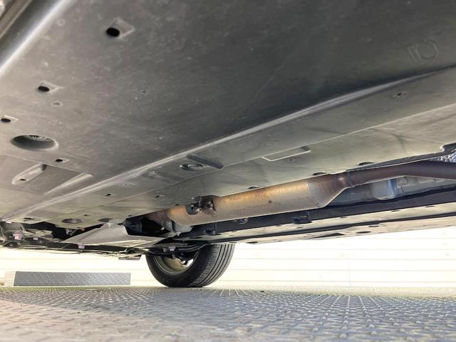 ヤリスクロス ハイブリッドＺ　純正８型ディスプレイ　全周囲カメラ　衝突軽減装置　レーダークルーズ　禁煙車　シートヒーター　パワーシート　コーナーセンサー　スマートキー　ＬＥＤヘッド　ＥＴＣ　純正１８インチアルミ　オートハイビーム（22枚目）