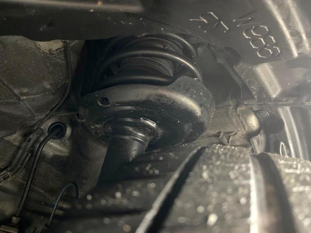 Ｃ－ＨＲ Ｇ　純正ＳＤナビ　バックカメラ　衝突被害軽減システム　レーダークルーズ　ハーフレザーシート　シートヒーター　ドラレコ　コーナーセンサー　スマートキー　ＬＥＤヘッド　ビルトインＥＴＣ　純正１８インチアルミ（21枚目）