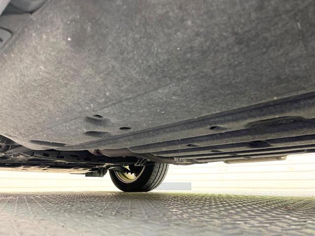 ヴェゼル ハイブリッドＸ　バックカメラ　衝突被害軽減システム　禁煙車　純正インターナビ　ドラレコ　スマートキー　ＬＥＤヘッド　ビルトインＥＴＣ　クルコン　純正１７インチアルミ　オートライト　オートエアコン　Ｂｌｕｅｔｏｏｔｈ（23枚目）