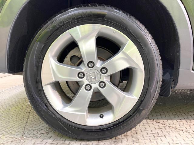 ヴェゼル ハイブリッドＸ　バックカメラ　衝突被害軽減システム　禁煙車　純正インターナビ　ドラレコ　スマートキー　ＬＥＤヘッド　ビルトインＥＴＣ　クルコン　純正１７インチアルミ　オートライト　オートエアコン　Ｂｌｕｅｔｏｏｔｈ（29枚目）