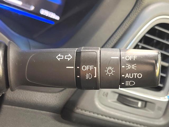 ヴェゼル ハイブリッドＸ　バックカメラ　衝突被害軽減システム　禁煙車　純正インターナビ　ドラレコ　スマートキー　ＬＥＤヘッド　ビルトインＥＴＣ　クルコン　純正１７インチアルミ　オートライト　オートエアコン　Ｂｌｕｅｔｏｏｔｈ（50枚目）