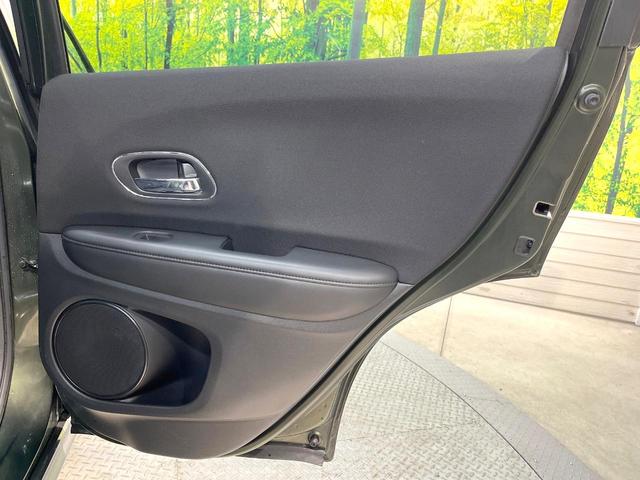 ヴェゼル ハイブリッドＸ　バックカメラ　衝突被害軽減システム　禁煙車　純正インターナビ　ドラレコ　スマートキー　ＬＥＤヘッド　ビルトインＥＴＣ　クルコン　純正１７インチアルミ　オートライト　オートエアコン　Ｂｌｕｅｔｏｏｔｈ（68枚目）