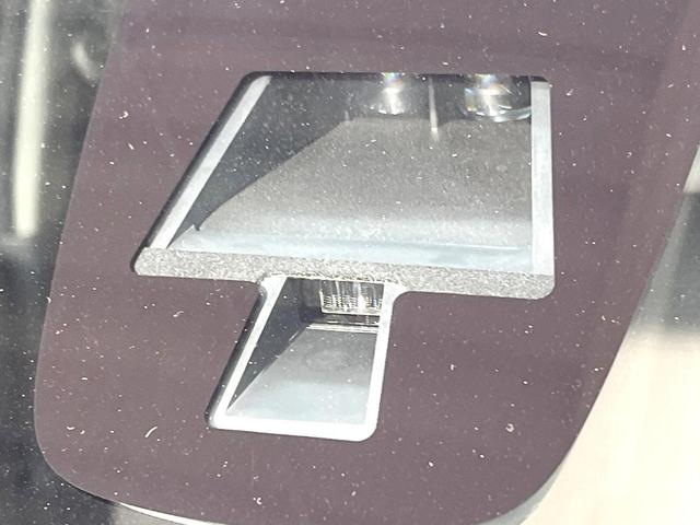 ワゴンR FZ SDナビ 衝突被害軽減システム 禁煙車 ドラレコ スマートキー ETC 純正14インチアルミ オートエアコン Bluetooth CD DVD再生 フルセグ(5枚目)