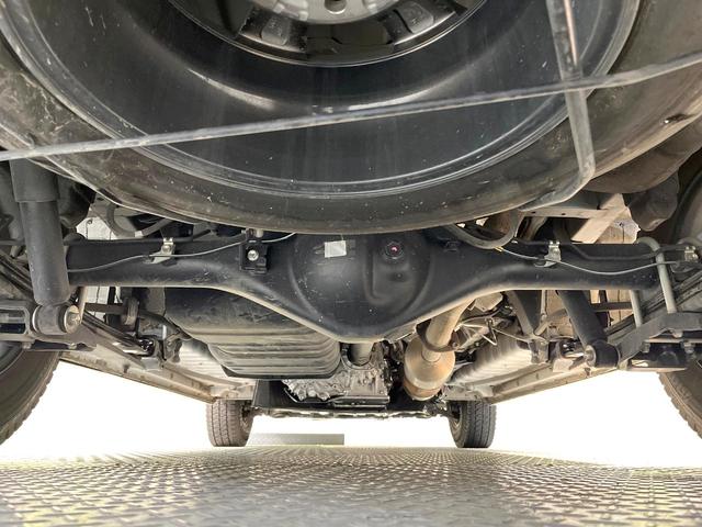 ハイエースバン スーパーＧＬ　ダークプライムＩＩ　純正ＳＤナビ　全周囲カメラ　両側電動ドア　衝突被害軽減システム　禁煙車　ハーフレザーシート　ドラレコ　コーナーセンサー　スマートキー　ＬＥＤヘッド　オートエアコン　スマートキー　ビルトインＥＴＣ（19枚目）