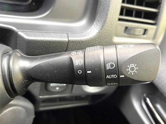 ハイエースバン スーパーＧＬ　ダークプライムＩＩ　純正ＳＤナビ　全周囲カメラ　両側電動ドア　衝突被害軽減システム　禁煙車　ハーフレザーシート　ドラレコ　コーナーセンサー　スマートキー　ＬＥＤヘッド　オートエアコン　スマートキー　ビルトインＥＴＣ（32枚目）