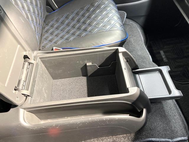 ハイエースバン スーパーＧＬ　ダークプライムＩＩ　純正ＳＤナビ　全周囲カメラ　両側電動ドア　衝突被害軽減システム　禁煙車　ハーフレザーシート　ドラレコ　コーナーセンサー　スマートキー　ＬＥＤヘッド　オートエアコン　スマートキー　ビルトインＥＴＣ（44枚目）