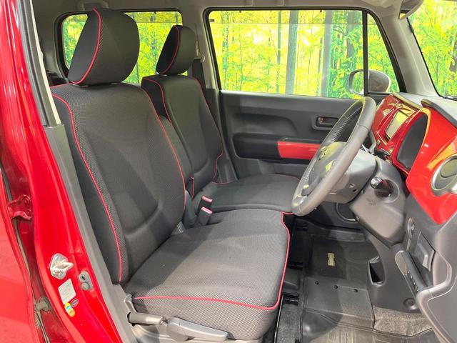 ハスラー Ｊスタイル　ＳＤナビ　バックカメラ　衝突被害軽減システム　禁煙車　スマートキー　ＨＩＤヘッド　ビルトインＥＴＣ　純正１５インチアルミ　オートライト　オートエアコン　Ｂｌｕｅｔｏｏｔｈ　ＣＤ　ＤＶＤ再生　フルセグ（8枚目）