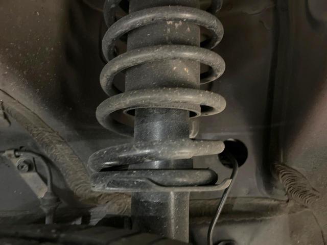 ハスラー Ｊスタイル　ＳＤナビ　バックカメラ　衝突被害軽減システム　禁煙車　スマートキー　ＨＩＤヘッド　ビルトインＥＴＣ　純正１５インチアルミ　オートライト　オートエアコン　Ｂｌｕｅｔｏｏｔｈ　ＣＤ　ＤＶＤ再生　フルセグ（23枚目）