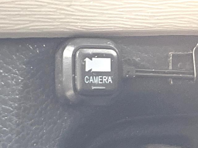 ワゴンＲ ＦＺ　純子８インチナビ　バックカメラ　衝突被害軽減システム　禁煙車　スマートキー　ＨＩＤヘッド　オートライト　オートエアコン　Ｂｌｕｅｔｏｏｔｈ　ＣＤ　ＤＶＤ再生　フルセグ（51枚目）