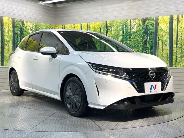 ノート Ｘ　メーカー純正９型ナビ　全周囲カメラ　エマージェンシーブレーキ　ＢＳＭ　禁煙車　デジタルインナーミラー　シートヒーター　ステアリングヒーター　ＥＴＣ　ドラレコ　Ｂｌｕｅｔｏｏｔｈ接続　ＬＥＤヘッドライト（16枚目）