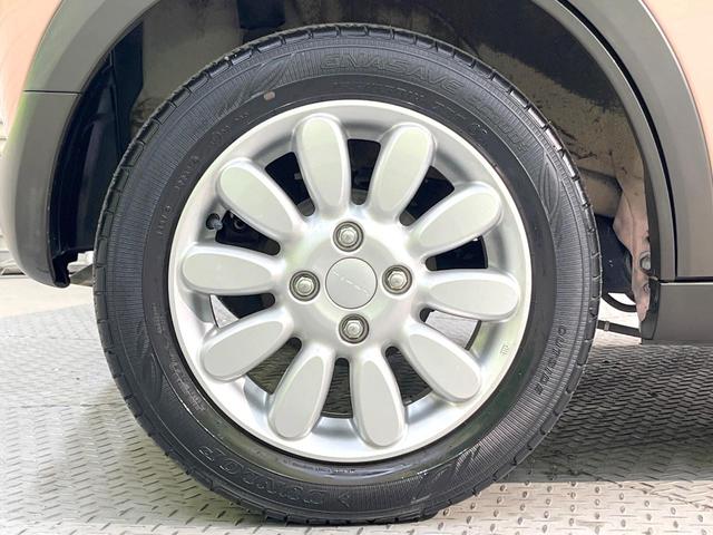 アルトラパン Ｘ　純正ＳＤナビ　全周囲カメラ　衝突被害軽減システム　禁煙車　シートヒーター　スマートキー　ＨＩＤヘッド　ビルトインＥＴＣ　純正１４インチアルミ　オートライト　オートエアコン　Ｂｌｕｅｔｏｏｔｈ（31枚目）