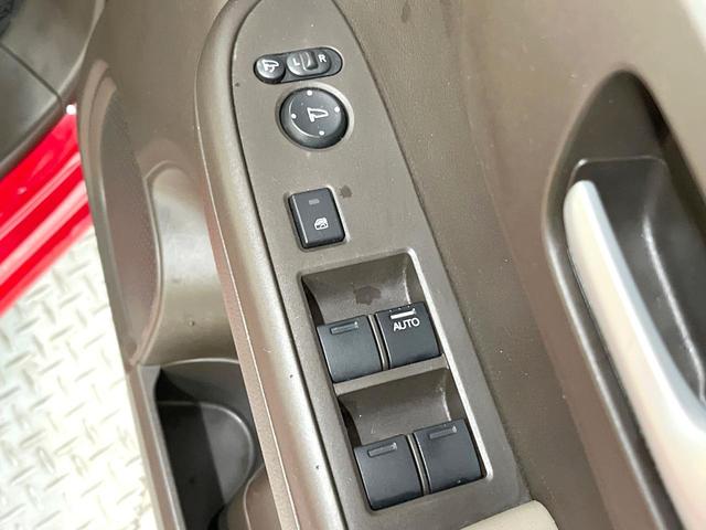 Ｎ－ＷＧＮ Ｌホンダセンシング　衝突軽減　純正ナビ　バックカメラ　シートヒーター　ＬＥＤヘッドライト　充電用ＵＳＢジャック　レーダークルーズコントロール　ＥＴＣ　コーナーセンサー　車線逸脱時警報　ヘッドライトレベライザー　禁煙車（22枚目）