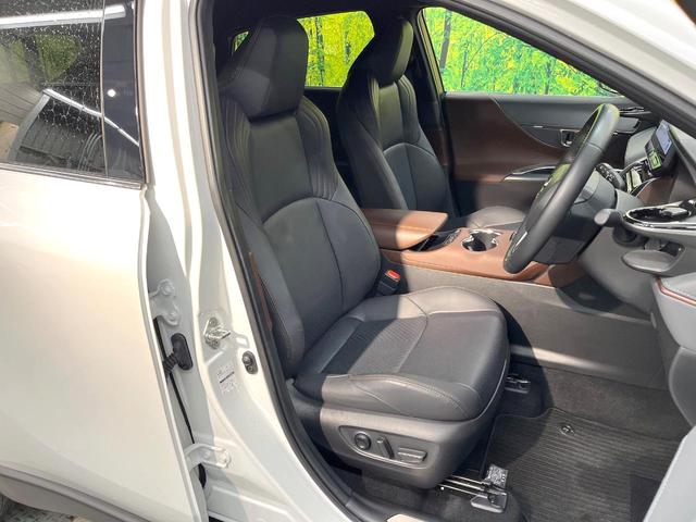 ハリアーハイブリッド Ｚ　レザーパッケージ　純正１２インチディスプレイオーディオ　全周囲カメラカメラ　ＪＢＬサウンド　衝突被害軽減システム　ブラインドスポットモニター　レーダークルーズ　禁煙車　電動リアゲート　革シート　コーナーセンサー（8枚目）