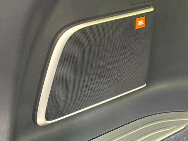 ハリアーハイブリッド Ｚ　レザーパッケージ　純正１２インチディスプレイオーディオ　全周囲カメラカメラ　ＪＢＬサウンド　衝突被害軽減システム　ブラインドスポットモニター　レーダークルーズ　禁煙車　電動リアゲート　革シート　コーナーセンサー（32枚目）