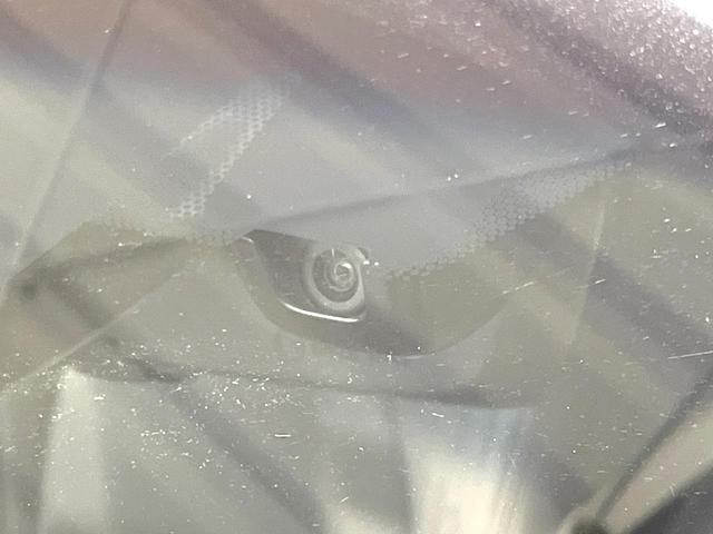 ハリアーハイブリッド Ｚ　レザーパッケージ　純正１２インチディスプレイオーディオ　全周囲カメラカメラ　ＪＢＬサウンド　衝突被害軽減システム　ブラインドスポットモニター　レーダークルーズ　禁煙車　電動リアゲート　革シート　コーナーセンサー（48枚目）