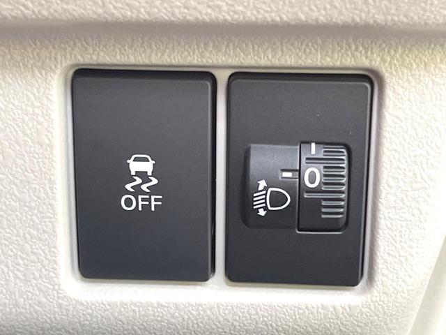 Ｎ－ＢＯＸ ベースグレード　届出済未使用車　電動スライドドア　衝突被害軽減システム　レーダークルーズ　コーナーセンサー　スマートキー　ＬＥＤヘッド　オートハイビーム　車線逸脱警報　オートライト　オートエアコン（24枚目）