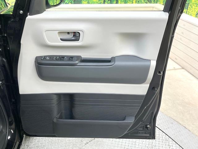 Ｎ－ＢＯＸ ベースグレード　届出済未使用車　電動スライドドア　衝突被害軽減システム　レーダークルーズ　コーナーセンサー　スマートキー　ＬＥＤヘッド　オートハイビーム　車線逸脱警報　オートライト　オートエアコン（41枚目）