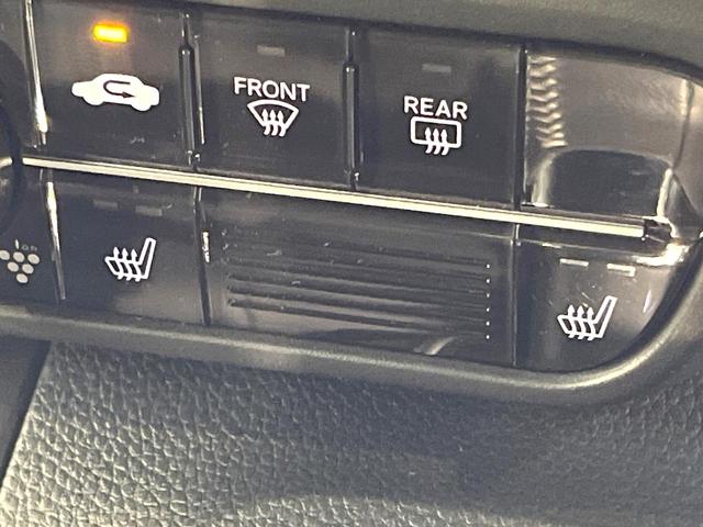 Ｎ－ＢＯＸカスタム Ｌターボ　純正８型ナビ　両側電動ドア　バックカメラ　衝突被害軽減システム　禁煙車　ドラレコ　スマートキー　ＬＥＤヘッド　ビルトインＥＴＣ　純正１５インチアルミ　オートハイビーム　車線逸脱警報　オートライト（33枚目）