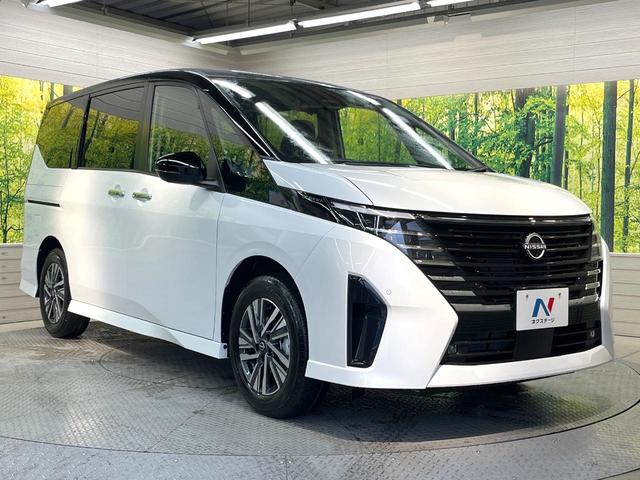 セレナ ハイウェイスターＶ　登録済未使用車　１２．３型メーカーナビ　全周囲カメラ　両側電動ドア　衝突被害軽減システム　レーダークルーズ　コーナーセンサー　スマートキー　ＬＥＤヘッド　フルセグＴＶ　オートライト　オートエアコン（16枚目）