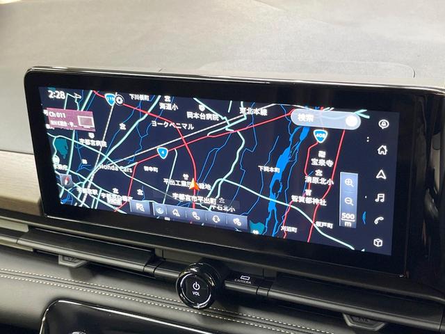 セレナ ハイウェイスターＶ　登録済未使用車　１２．３型メーカーナビ　全周囲カメラ　両側電動ドア　衝突被害軽減システム　レーダークルーズ　コーナーセンサー　スマートキー　ＬＥＤヘッド　フルセグＴＶ　オートライト　オートエアコン（24枚目）