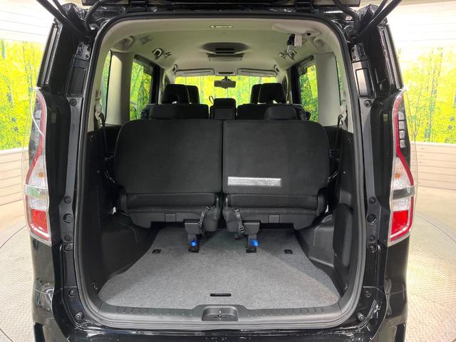 セレナ ハイウェイスターＶ　純正９型ＳＤナビ　後席モニター　全周囲カメラ　両側電動ドア　衝突被害軽減システム　レーダークルーズ　禁煙車　ドラレコ　コーナーセンサー　スマートキー　ＬＥＤヘッド　ビルトインＥＴＣ（11枚目）