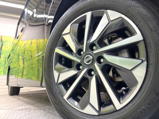 セレナ ハイウェイスターＶ　純正９型ＳＤナビ　後席モニター　全周囲カメラ　両側電動ドア　衝突被害軽減システム　レーダークルーズ　禁煙車　ドラレコ　コーナーセンサー　スマートキー　ＬＥＤヘッド　ビルトインＥＴＣ（14枚目）