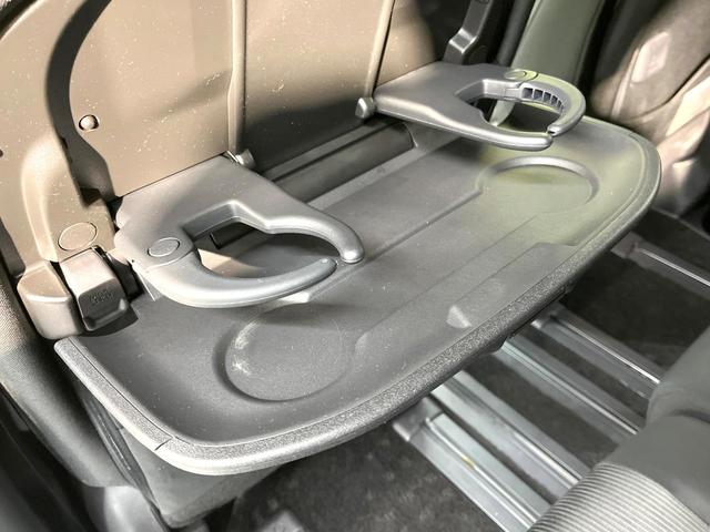 セレナ ハイウェイスターＶ　純正９型ＳＤナビ　後席モニター　全周囲カメラ　両側電動ドア　衝突被害軽減システム　レーダークルーズ　禁煙車　ドラレコ　コーナーセンサー　スマートキー　ＬＥＤヘッド　ビルトインＥＴＣ（46枚目）