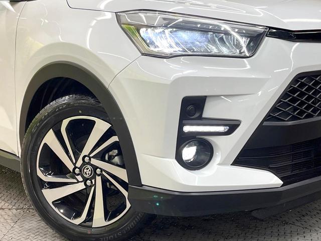 ライズ Ｚ　ＳＤナビ　全周囲カメラ　衝突被害軽減システム　レーダークルーズ　禁煙　ドラレコ　コーナーセンサー　スマートキー　ＬＥＤヘッド　ＥＴＣ　純正１７インチアルミ　オートハイビーム　車線逸脱警報（12枚目）