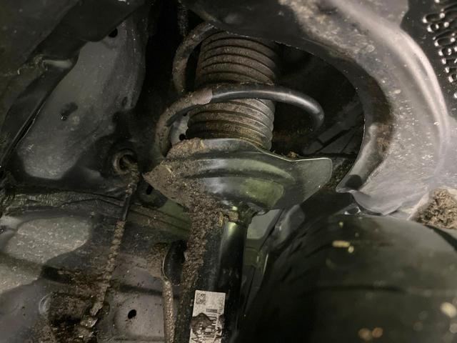 ライズ Ｚ　ＳＤナビ　全周囲カメラ　衝突被害軽減システム　レーダークルーズ　禁煙　ドラレコ　コーナーセンサー　スマートキー　ＬＥＤヘッド　ＥＴＣ　純正１７インチアルミ　オートハイビーム　車線逸脱警報（18枚目）