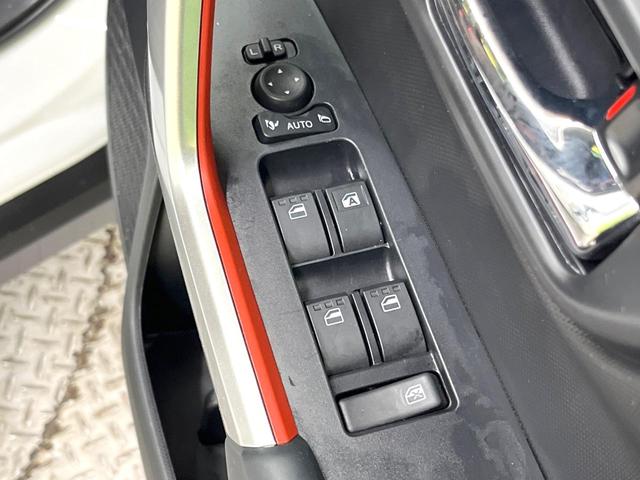 ライズ Ｚ　ＳＤナビ　全周囲カメラ　衝突被害軽減システム　レーダークルーズ　禁煙　ドラレコ　コーナーセンサー　スマートキー　ＬＥＤヘッド　ＥＴＣ　純正１７インチアルミ　オートハイビーム　車線逸脱警報（30枚目）