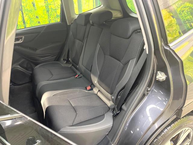 フォレスター アドバンス　純正ナビ　バックカメラ　衝突被害軽減システム　レーダークルーズ　禁煙車　ハーフレザーシート　スマートキー　ＬＥＤヘッド　ＥＴＣ　純正１８インチアルミ　オートライト　デュアルエアコン　Ｂｌｕｅｔｏｏｔｈ（35枚目）