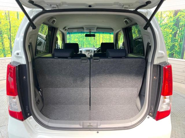 ワゴンＲ ＦＸリミテッド　スマートキー　純正１４インチアルミ　ＣＤオーディオ　電動格納ミラー　ヘッドライトレベライザー（10枚目）