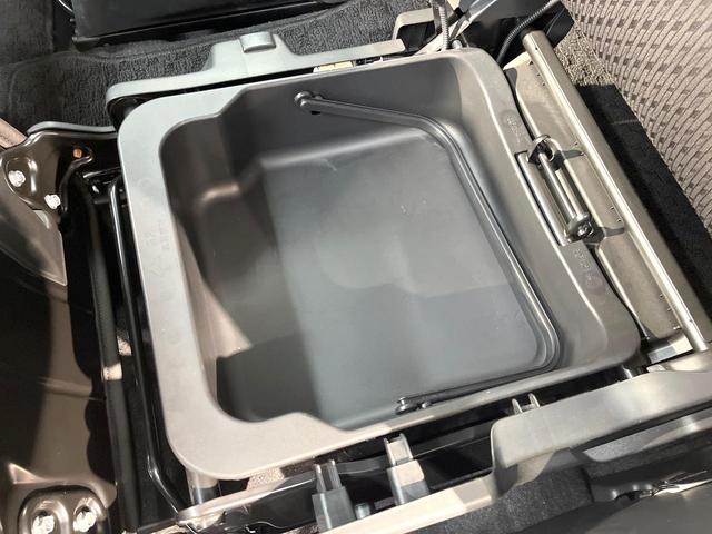 ソリオ ハイブリッドＭＺ　メーカーナビ　全周囲カメラ　両側電動ドア　衝突被害軽減システム　禁煙車　ドラレコ　スマートキー　ＨＩＤヘッド　純正１５インチアルミ　オートライト　オートエアコン　Ｂｌｕｅｔｏｏｔｈ（42枚目）