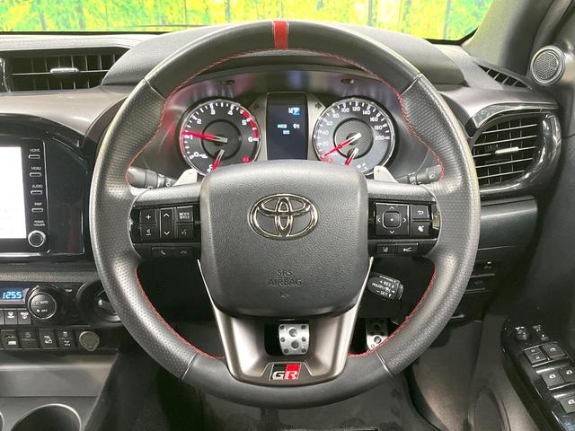 ハイラックス Ｚ　ＧＲスポーツ　純正８型ナビ付ディスプレイオーディオ　全周囲カメラ　レーダークルーズ　衝突軽減装置　禁煙車　ハーフレザーシート　パワーシート　ドラレコ　コーナーセンサー　スマートキー　ＬＥＤヘッド　ＥＴＣ（11枚目）